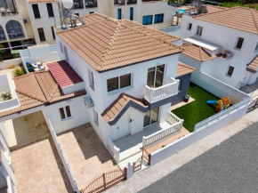 Nissi Villa Sotia